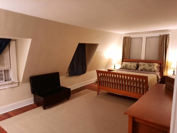 large master bedroom