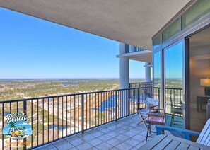 North Facing Balcony. Phoenix West II 2315, 3 Bedroom 4 Bathroom. 23rd Floor. North Views Sleeps 10. Managed by Island Rentals