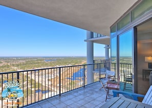 North Facing Balcony. Phoenix West II 2315, 3 Bedroom 4 Bathroom. 23rd Floor. North Views Sleeps 10. Managed by Island Rentals