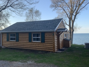 Newly remodeled Cabin 7