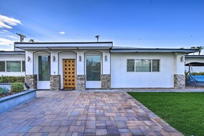 2,051 Sq Ft | Optional Pool Heat Fee | Suitable for Elderly & Children