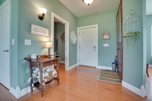 Entrance | Natural Light | Towels & Linens Provided