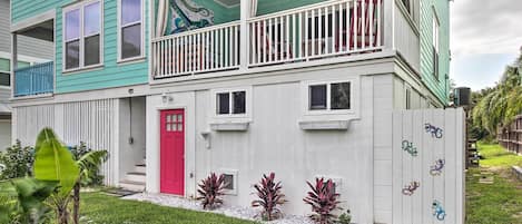 Tybee Island Vacation Rental | 3BR | 2.5BA | 1,900 Sq Ft | Stairs Required