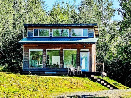 Bring the outdoors right inside with the large windows.