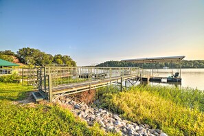 Shared Dock & Boat Slip