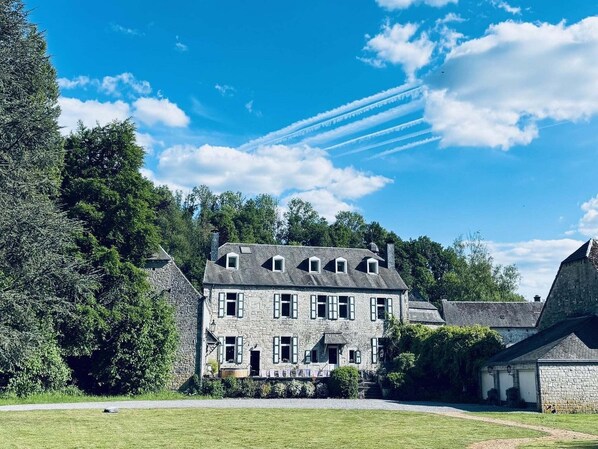 Extérieur maison de vacances [été]