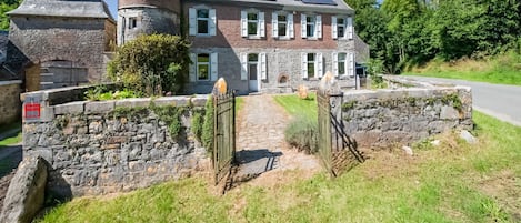 Extérieur maison de vacances [été]