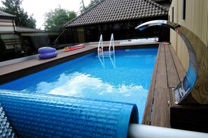 Holiday Home Swimming Pool
