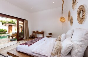 2br Villa 15mins Walk to Seminyak Beach