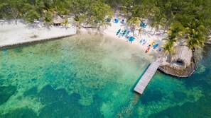 Thatch Caye Dock Aerial 2_0