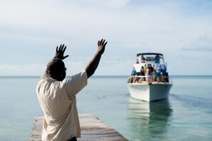 Thatch Caye Sailing 2_0