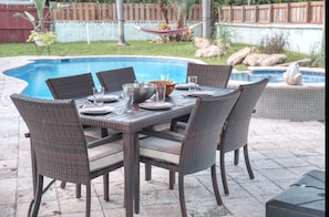 Outdoor dining