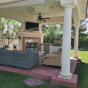 Gazebo with TV,  BBQ Grill, Comfortable Seating, & Fireplace!!
