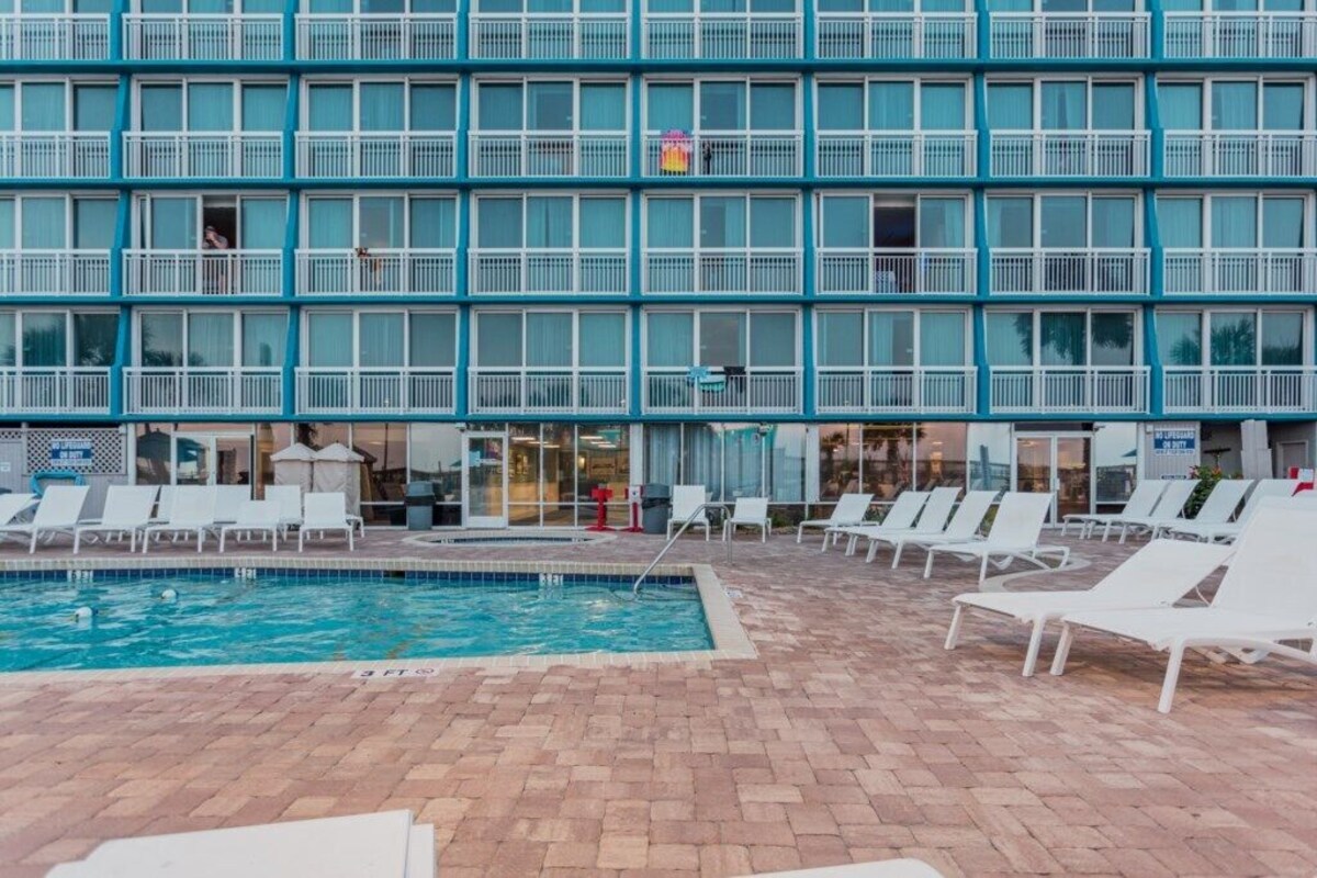 SeaGlass Tower™ – 1 Bedroom Deluxe – City View