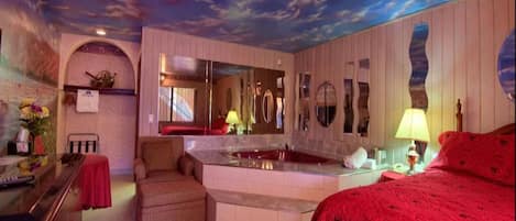 1 King Bed Jetted Tub Non-Smoking(Theme3 - Swimmers Paradise or Tahiti) image 1