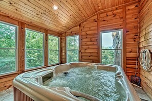 Private Hot Tub