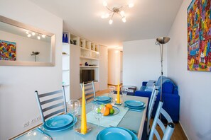 Dining room in Nice