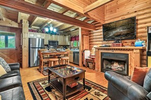 Family room with fire place!