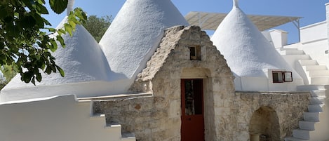 Trullo Tojo.