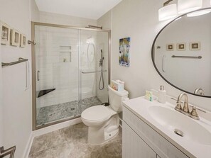 Upstairs Full Bath