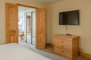 Screen, Furniture, TV, Television, Entertainment Center