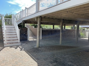 Gound level courtyard and paver patio.
