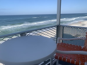 Seating for two
With two bar high tables see over rail