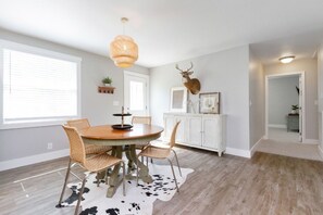 Breakfast area right off the kitchen for enjoying a family meal together 