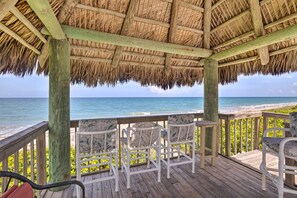 Tropical Hut