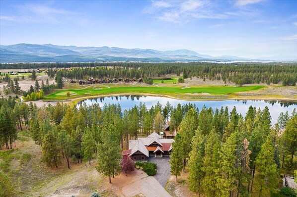 Views of Wilderness Lake and up into Canada