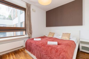 A quiet bedroom perfect for relaxing. 