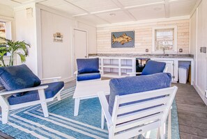 Pool Cabana