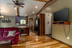 Open to Kitchen/Dining