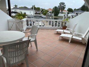 Patio for sunbathing, relaxing, yoga, or nightcap. 