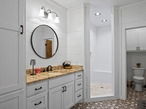 Modern bathroom with Andalusian tile