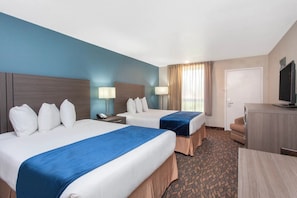 Unit with 2 Queen beds