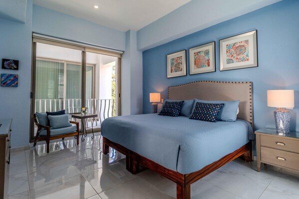 Condo - Image 2