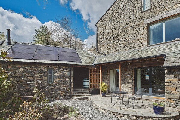 The exterior of The Shippon Cottage, Lake District