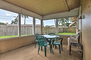 Screened Porch | Pets Welcome