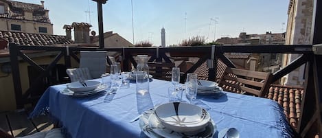 Stupenda vista esclusiva sulla città , Palazzo Fortuny e chiesa di San Beneto 