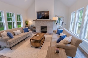 Main Level | Living Room | Gas Fire Place