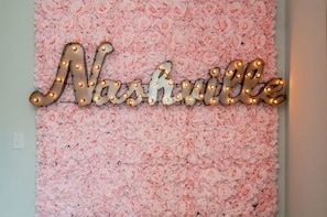 Discover the charm of Music City in this stylish Nashville retreat, perfect for unforgettable memories with friends or family. Enjoy the luxe atmosphere and unwind just steps from downtown excitement!