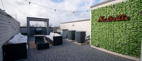 Enjoy lounging on the spacious rooftop!