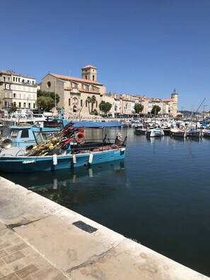 Marina