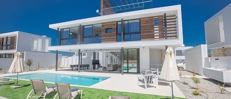 Villa EP16, Luxury and New 5BDR, 3 Storey Protaras Villa, close to Fig Tree Bay