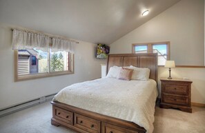Upper Level Queen Bedroom with TV, Seating Area, Full Bath
