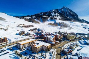 The Grand Lodge is just steps away from Mt. Crested Butte Ski Resort!
Listed with @BookTraverse