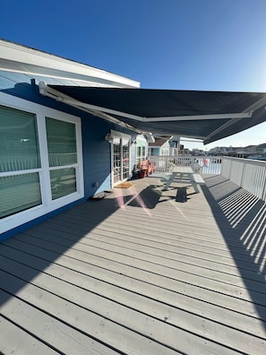 Electric awning provides great shade in the afternoon/evening!