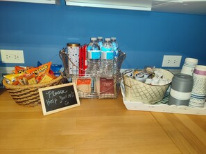 Enjoy our delicious coffee and snacks! 
