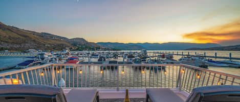 Please review listing description for more details - Catch sunrises, sunsets and shooting stars on the rooftop deck